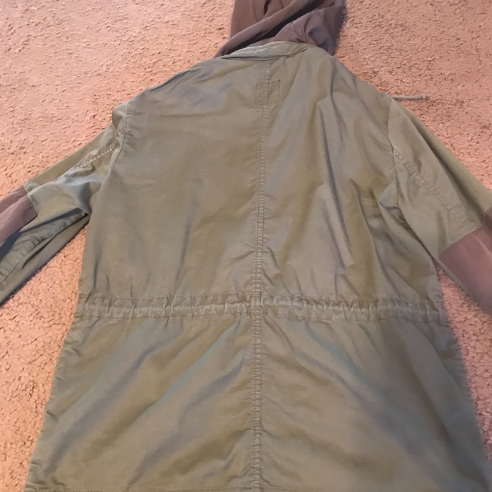 Gap Lightweight Jacket - image 3